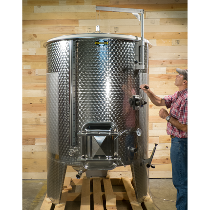 2200 l (581 gal) Speidel Variable Volume Max Jacketed Dish Bottom Tank with Oversized Manway, Extended Legs