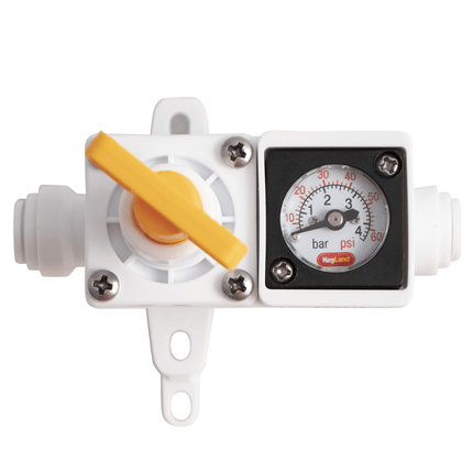 Duotight In-Line Plastic Regulator w/ Integrated Pressure Gauge (0-60 psi) - 8 mm