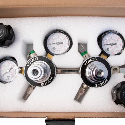 KOMOS Premium Dual Body CO2 Regulator - Three Gauge