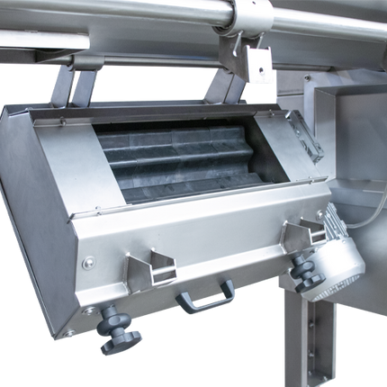 EnoItalia - Jolly 100 Reverse Crusher Destemmer w/ Cleaning System