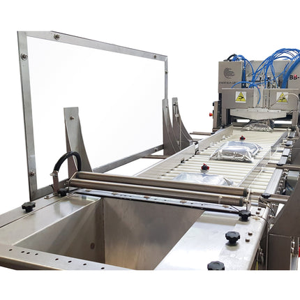 EnoItalia - Bag In Box Filler - BB50 - w/ Automatic Conveyor