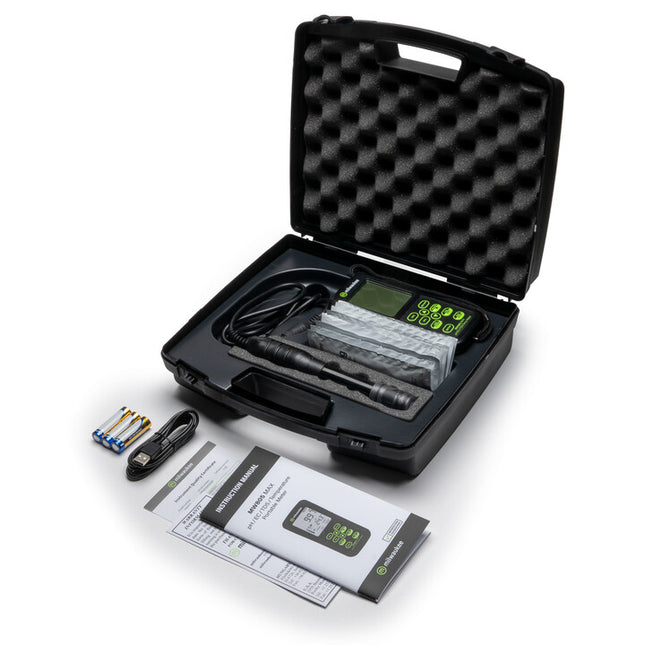 Milwaukee - MW805 MAX 4-in-1 pH/EC/TDS/Temp. Combo Meter