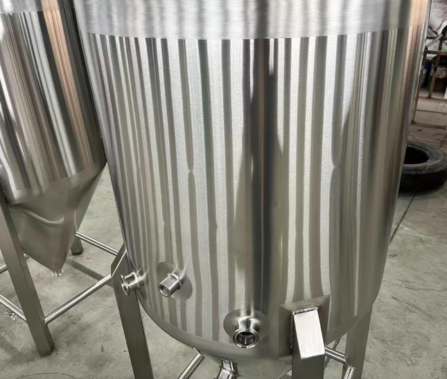 MB - Pro Conical Unitank - 2 bbl - V3 - Cosmetic Defect