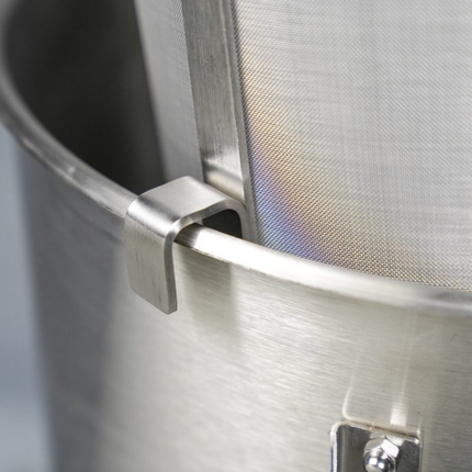 Grain Basket, handle, and basket hardware for all in one
