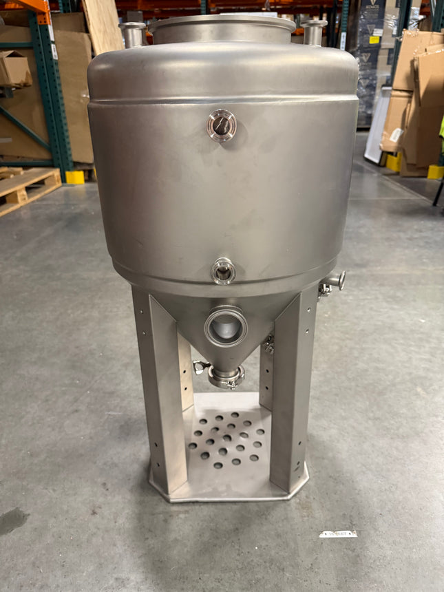 Brewtools | F40 Unitank Light | 5.2-10.5 Gallon Capacity | 20-40L - Refurbished