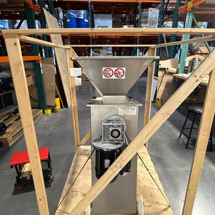 EnoItalia Delta Zero | Destoner Pit/Seed Remover & Puree Maker | Stainless Steel | 1,200 lbs/h | 1.5 HP | 220V Single Phase - Refurbished