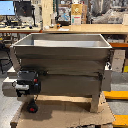 EnoItalia Jolly 25 Destemmer | Built-In Must Pump | Stainless Steel | 2 HP | 220V Single Phase - Scratch & Dent